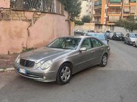 Usata Mercedes 280 177 CV (130 kW) 2005 Marrone Berlina