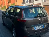 Usata Renault Scenic E-Tech 110 CV (80 kW) 2011 Marrone Monovolume