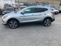 Usata Nissan Qashqai N-Connecta 110 CV (80 kW) 2017 Grigio SUV