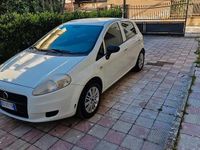 Usata Fiat Punto 75 CV (55 kW) 2010 Bianco Utilitaria