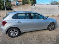 Usata VW Polo 80 CV (58 kW) 2018 Grigio Utilitaria