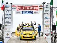 Usata Renault Clio II 200 CV (147 kW) 2007 Berlina