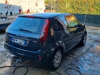 Usata Ford Fiesta 68 CV (50 kW) 2006 Utilitaria