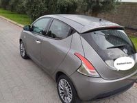 Usata Lancia Ypsilon 95 CV (69 kW) 2011 Grigio Utilitaria