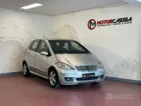 Usata Mercedes A180 Elegance 109 CV (80 kW) 2008 Grigio Berlina