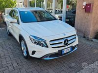 Usata Mercedes GLA220 177 CV (130 kW) 2016 Bianco SUV