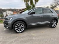 Usata VW T-Roc Advance 115 CV (84 kW) 2019 Grigio SUV