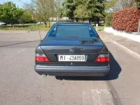 Usata Mercedes E200 193 CV (141 kW) 1994 Nero Coupé