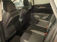 Usata Nissan Qashqai N-Connecta 110 CV (80 kW) 2018 Grigio scuro SUV