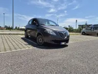 Usata Lancia Ypsilon Gold 69 CV (50 kW) 2012 Bronzo Utilitaria