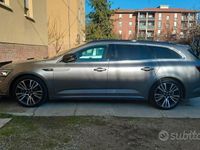 Usata Renault Talisman Initiale Paris 160 CV (117 kW) 2019 Grigio Station wagon