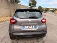 Usata Renault Captur 90 CV (66 kW) 2015 Grigio SUV