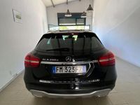 Usata Mercedes GLA200 136 CV (100 kW) 2017 Nero SUV