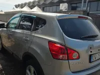 Usata Nissan Qashqai 150 CV (110 kW) 2009 Grigio SUV