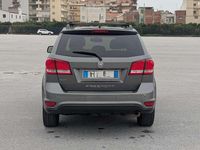 Usata Fiat Freemont Lounge 170 CV (125 kW) 2012 Grigio SUV