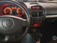 usata Renault Clio II 1.2 3 porte RT