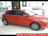 Usata Kia Rio 82 CV (60 kW) 2018 Rosso Berlina