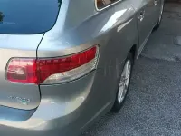 Usata Toyota Avensis 126 CV (92 kW) 2011 Grigio Station wagon