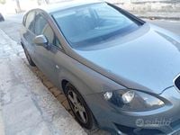 Usata Seat Leon 90 CV (66 kW) 2012 Grigio Utilitaria