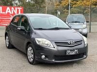 Usata Toyota Auris Active 99 CV (72 kW) 2011 Grigio Utilitaria