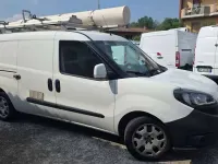 Usata Fiat Doblò 120 CV (88 kW) 2019 Bianco / pastello Monovolume