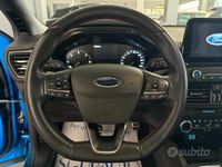 Usata Ford Focus ST-Line 120 CV (88 kW) 2021 Blu Berlina