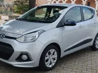 Usata Hyundai i10 66 CV (48 kW) 2015 Argento Utilitaria