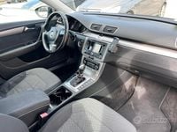 Usata VW Passat Highline 140 CV (102 kW) 2011 Nero Station wagon