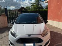 Usata Ford Fiesta 75 CV (55 kW) 2015 Utilitaria
