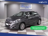 Usata Peugeot 208 Active 75 CV (55 kW) 2016 Grigio Utilitaria