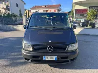 Usata Mercedes V220 122 CV (89 kW) 2002 Nero Monovolume