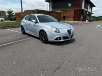 Usata Alfa Romeo Giulietta 150 CV (110 kW) 2015 Grigio Utilitaria