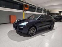 Usata Porsche Cayenne Coupe 340 CV (250 kW) 2020 Blu/azzurro Coupé