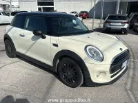 Usata Mini ONE 74 CV (54 kW) 2015 Argento Utilitaria