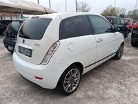 Usata Lancia Ypsilon 105 CV (77 kW) 2008 Bianco Utilitaria