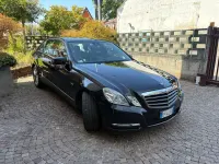 Usata Mercedes E220 Avantgarde 170 CV (125 kW) 2010 Nero Berlina