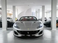 Usata Ferrari Portofino 600 CV (441 kW) 2019 Grigio Cabrio