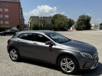 Usata Mercedes GLA200 136 CV (100 kW) 2017 SUV