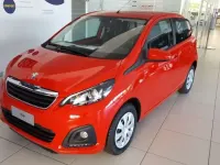 Usata Peugeot 108 Active 69 CV (50 kW) 2015 Rosso Utilitaria