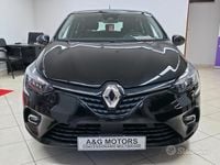 Begagnad Renault Clio V Business 101 HK (74 kW) 2022 Svart Sedan