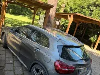 Usata Mercedes GLA200 Premium 136 CV (100 kW) 2019 Grigio SUV