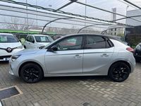 Usata Opel Corsa Design & Tech 75 CV (55 kW) 2023 Grigio Utilitaria