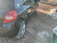 Usata Renault Clio II LE 54 CV (39 kW) 2008 Grigio Berlina