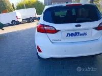 Usata Ford Fiesta Titanium 75 CV (55 kW) 2023 Bianco Utilitaria