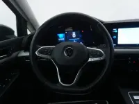 Usata VW Golf VIII Life 131 CV (96 kW) 2022 Grigio Station wagon