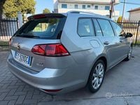 Usata VW Golf VII Highline 122 CV (89 kW) 2015 Grigio Station wagon
