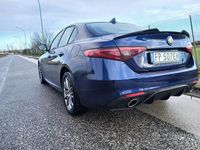 Usata Alfa Romeo Giulia 180 CV (132 kW) 2018 Blu Berlina