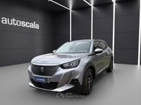 Usata Peugeot e-2008 Allure 100 kW (136 CV) 2021 Grigio artense met. SUV