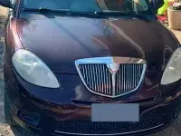 Usata Lancia Ypsilon 69 CV (50 kW) 2007 Viola Utilitaria