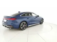 Nuova Audi A5 Sportback Ambiente 367 CV (269 kW) 2025 Blu ascari metallizzato Utilitaria
